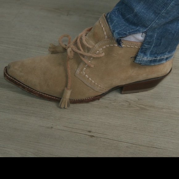 Ariat Suede Cowboy Shoes - Picture 1 of 8